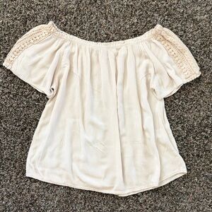 May Gem Off the Shoulder Cream Crochet Sleeve Top, Size Small, Bohemian Viscose